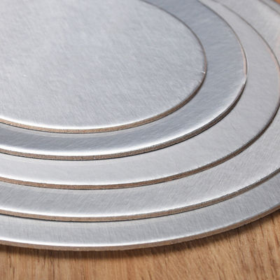 Direkt exquisite Lebensmittel-Grade Kreis Karton Kuchen Papier Bretter Runde Silber Basis Tabelle