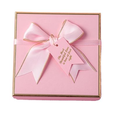 Luxuriöse rosa Magnetdeckel Kleidkarton mit Klappmagnetsiegel Geschenkbox