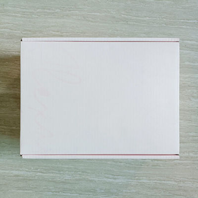Bestellung von Postfächern aus rosa Pappe für umweltfreundliche Verpackungen