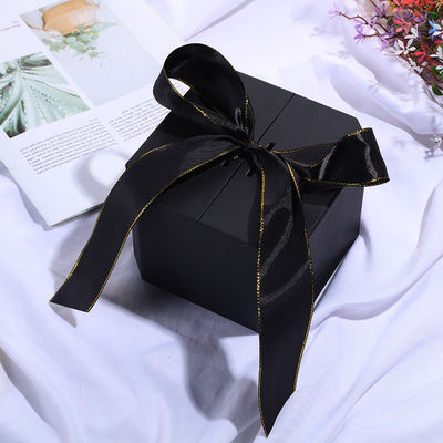 Custom Boutique Luxury Matt Schmuck Geschenkbox mit Magnetverschluss und schwarzem Band