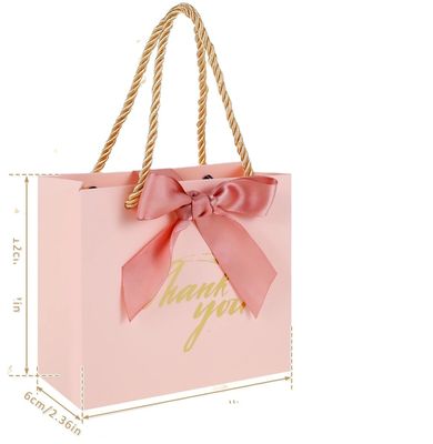 Starrer Karton mit individuellem Logo Kleidung Verpackung Luxus-Papiertüten mit Griff