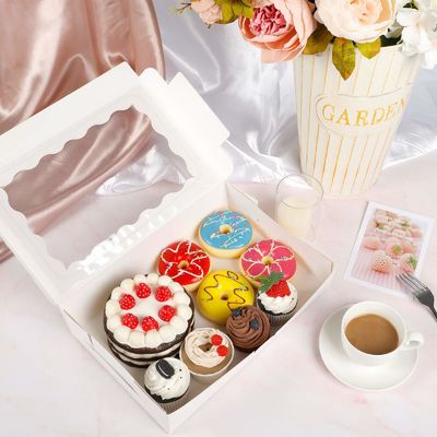 Spezifische Kundenanforderung erfüllt 12x12x12 Custom Size Cupcake Boxen mit klaren Fenstern