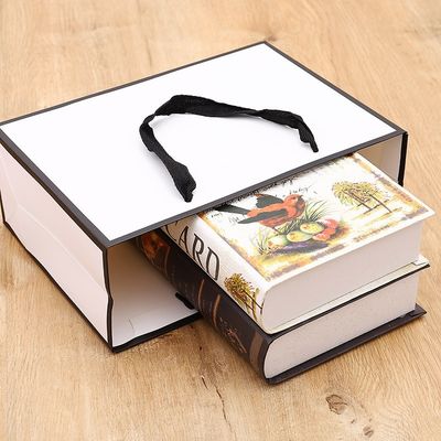 Luxuriöse Geschenktaschen Verpackung Einkaufstüte mit Kundenanforderung Dicke