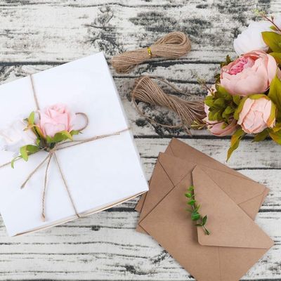 Geschenkkarton für Geburtstage und Hochzeiten