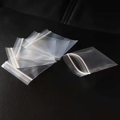 Durchsichtige Plastikverschlussbeutel mit benutzerdefiniertem Logo und Verpackungsdruck 1-12 Farben