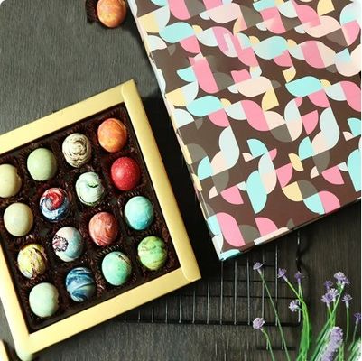 Passen Sie Valentinstagsgeschenke an Süßigkeiten Kleine Schokoladenbox mit Magnetverschluss
